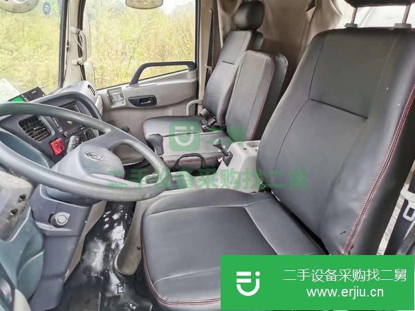 貴州出售二手8噸帶戶加油車 手續(xù)齊全