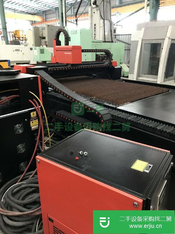 遼寧出售二手迪能500瓦光纖激光切割機