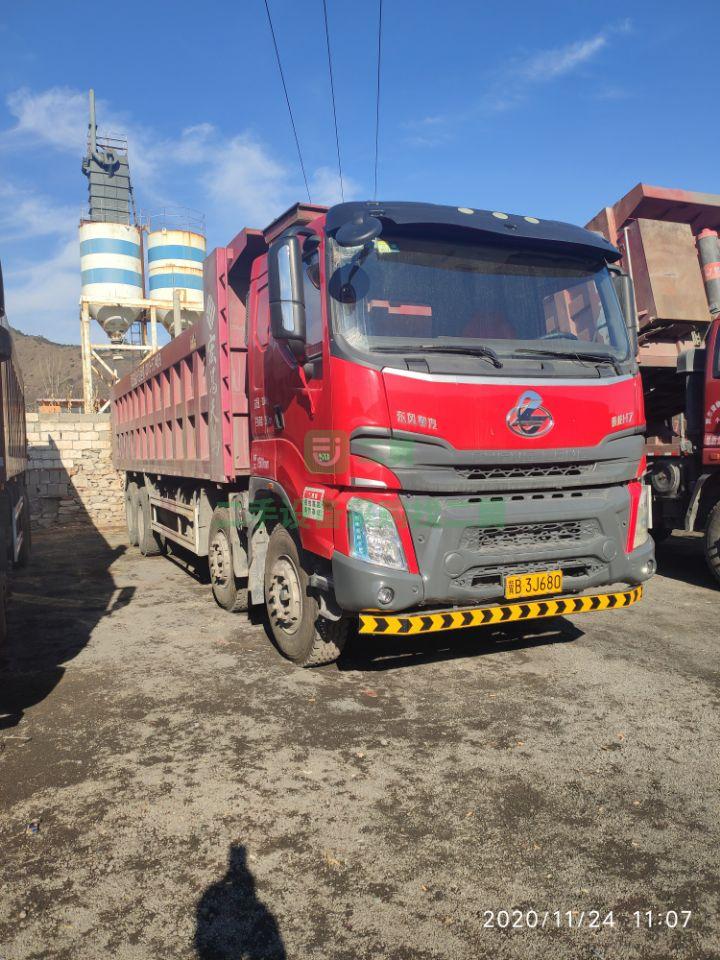 出售17年國五8.6米乘龍H7前四后八自卸車