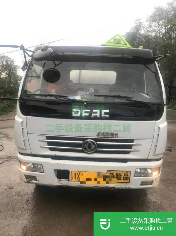 四川出售二手8噸油罐車手續(xù)齊全車況良好