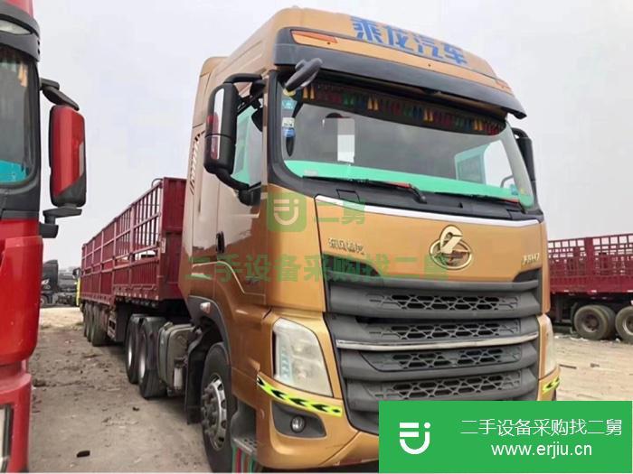 江西出售二手東風(fēng)柳汽乘龍550馬力半掛車(chē)