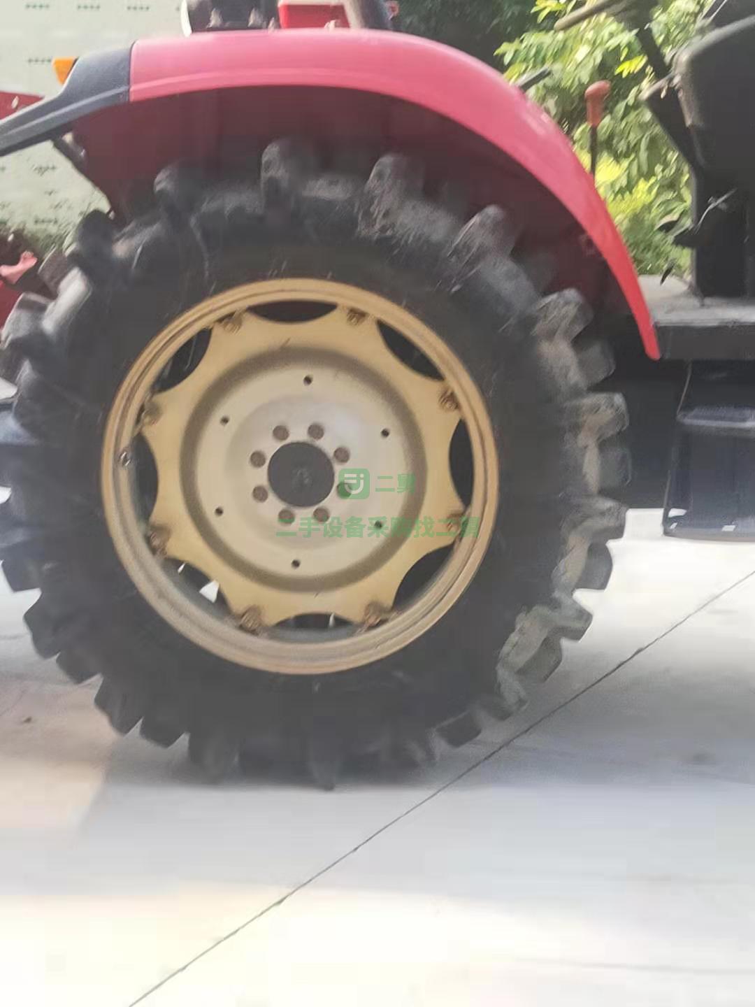 出售一臺16年東方紅704最后一批國二靚機(jī)拖拉機(jī)，價格不高