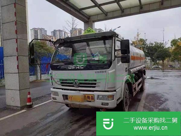 湖北出售二手7噸油罐車玉柴150馬力
