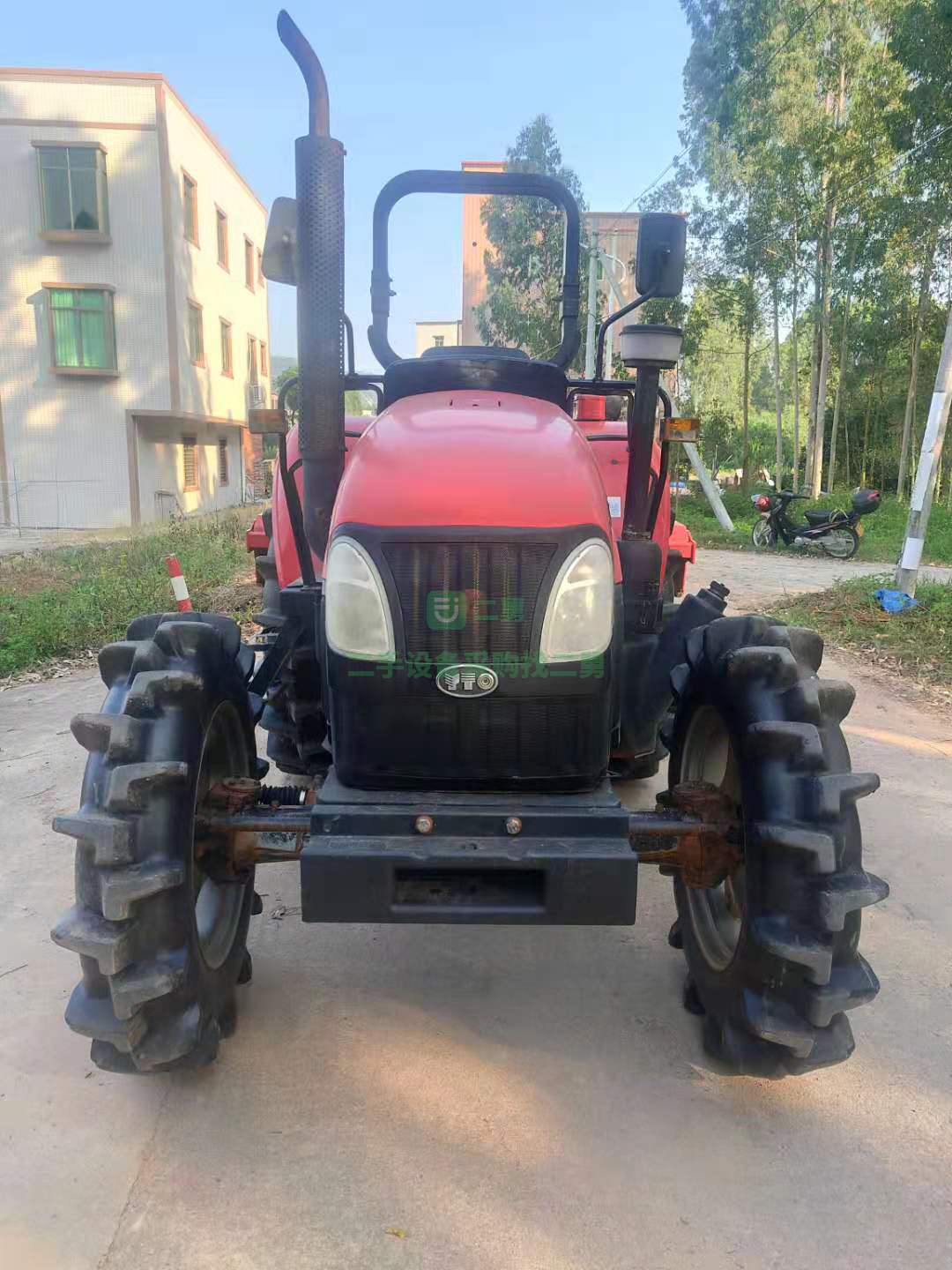 出售一臺16年東方紅704最后一批國二靚機(jī)拖拉機(jī)，價格不高