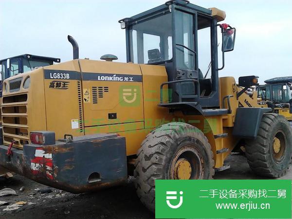 廣東出售二手2017年龍工833B裝載機