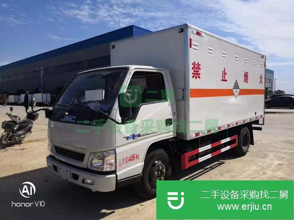 河南出售二手3.2米易燃氣體危險品廂式運輸車