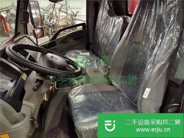 湖北出售二手大運平板運輸車3600軸距,玉柴160馬力國五4110發(fā)動機,法士特小八檔變速箱