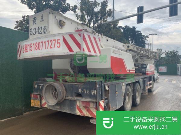 貴州出售二手國(guó)三排放中聯(lián)汽車吊