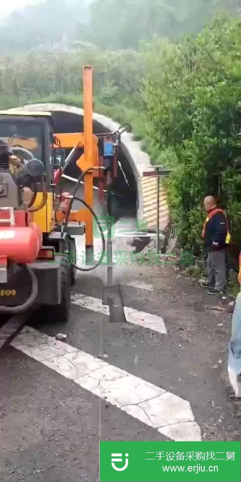 青海出售二手高速公路護欄打樁機