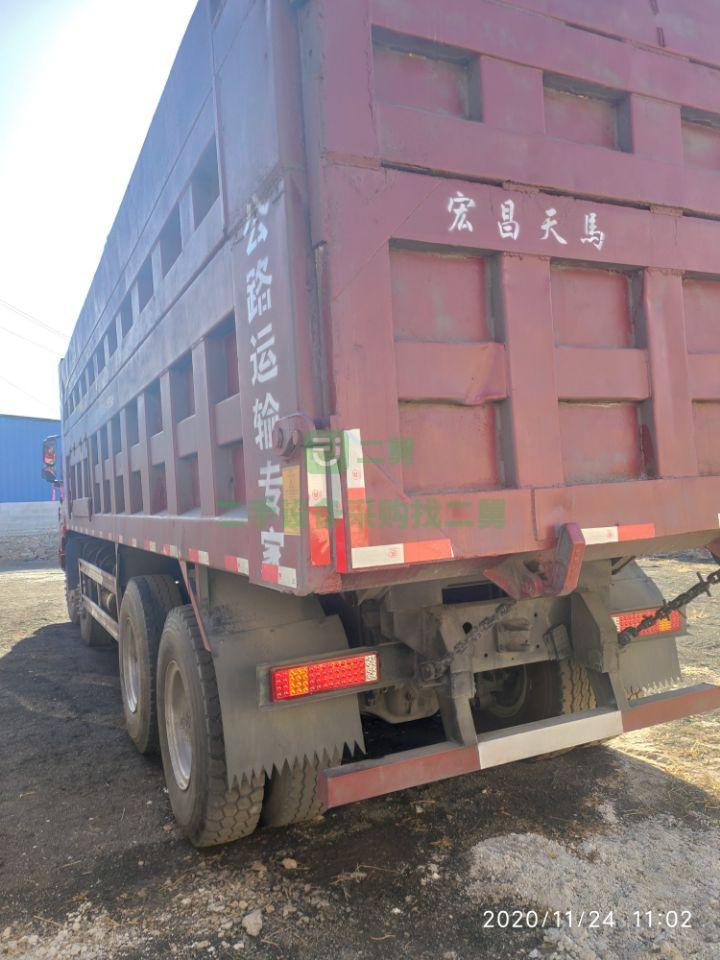 出售13年7.6米國三大泵歐曼ETX前四后八自卸車