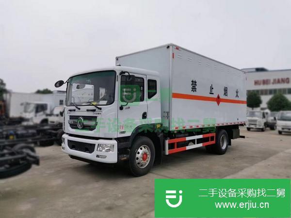 湖北出售二手江特危險品運輸車康機220馬力