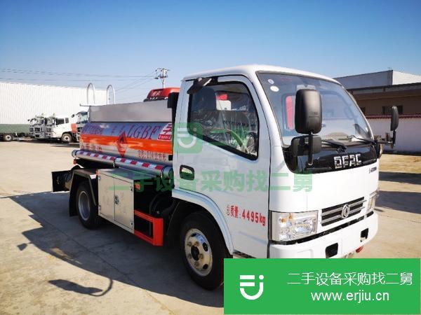 陜西出售二手2噸油罐車全發柴動機88馬力