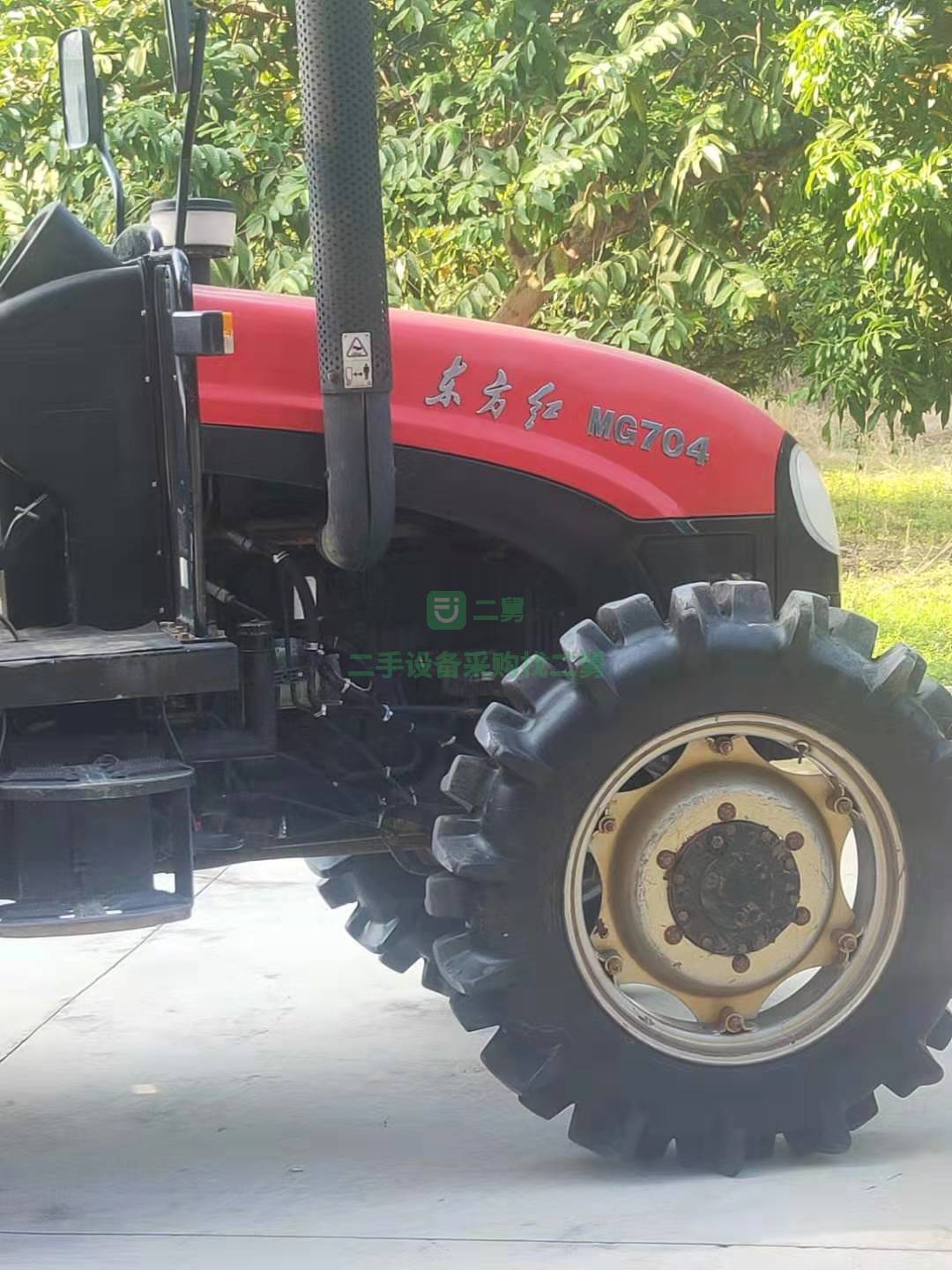 出售一臺16年東方紅704最后一批國二靚機(jī)拖拉機(jī)，價格不高