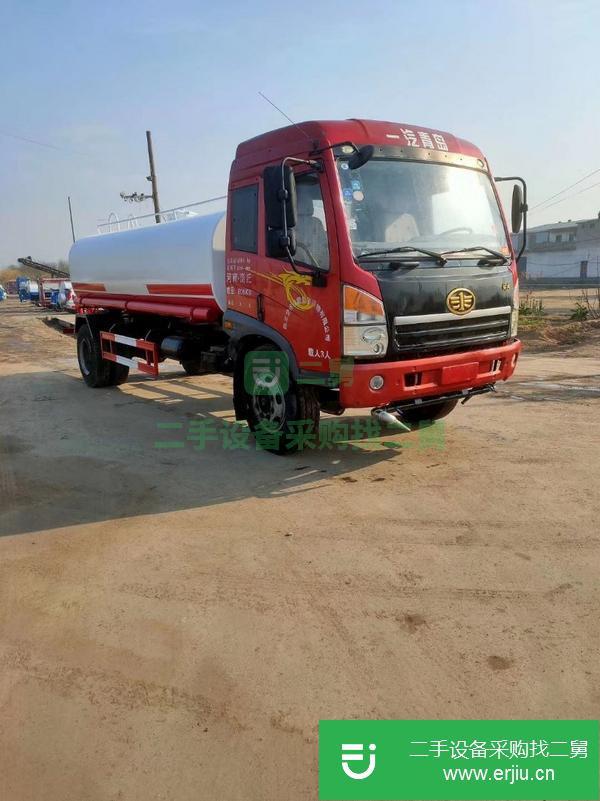 黑龍江出售二手降溫除塵霧炮灑水車(chē)