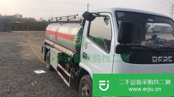 湖北出售二手5噸油罐車手續(xù)齊全可以異地年審
