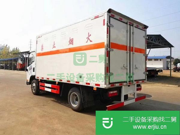 浙江出售二手解放易燃氣體廂式運輸車5.15米