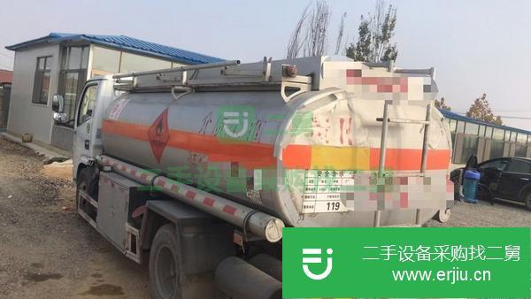 湖北出售二手5噸油罐車手續(xù)齊全可以異地年審