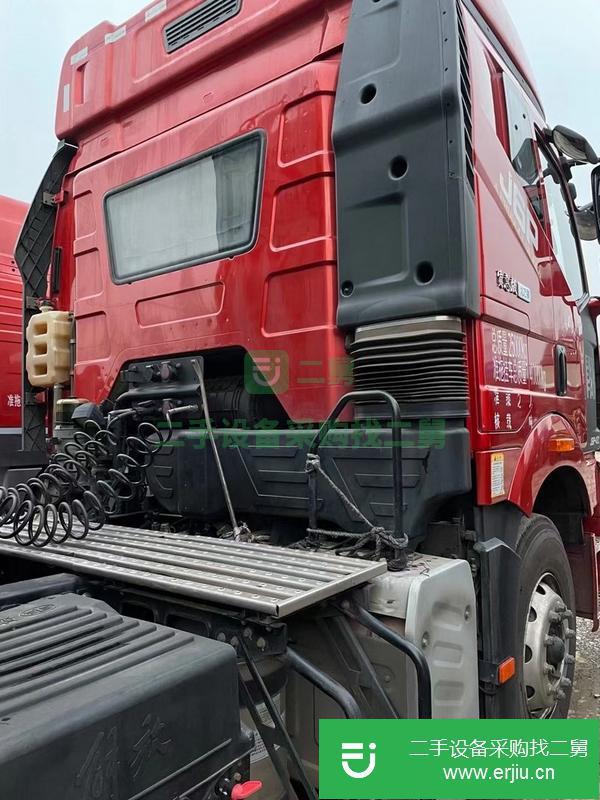 吉林出售解放牽引車，420馬力國五雙驅(qū)