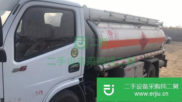 湖北出售二手5噸油罐車手續(xù)齊全可以異地年審