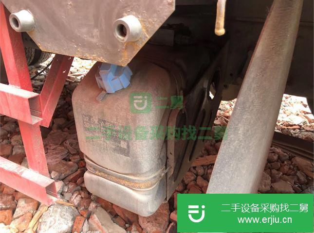 江西出售二手青島解放JH6重卡420馬力9.5米國五平板車車況原版輪胎全新