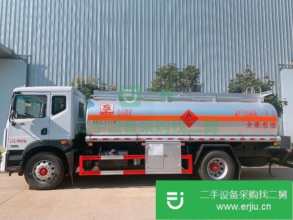 貴州出售二手廈工楚勝30噸加油車包上牌分期
