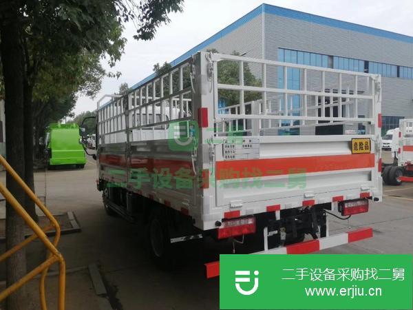 廣東出售二手8噸解放氣瓶運輸車濰柴110馬力發動機