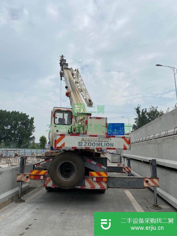 四川出售二手中聯16噸汽車吊