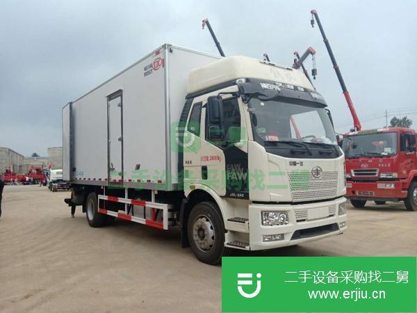 浙江出售二手解放J6240馬力6.8米冷藏車動力足油耗低