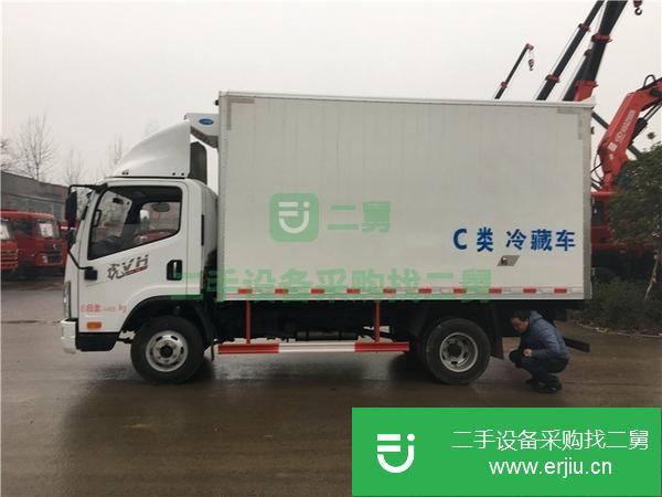 江蘇出售二手解放虎V4.2米130馬力冷藏車