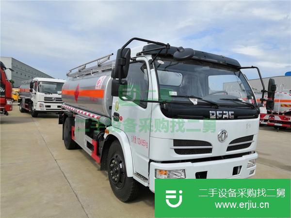 江西出售二手東風油罐車東風5檔變速箱朝柴120馬力