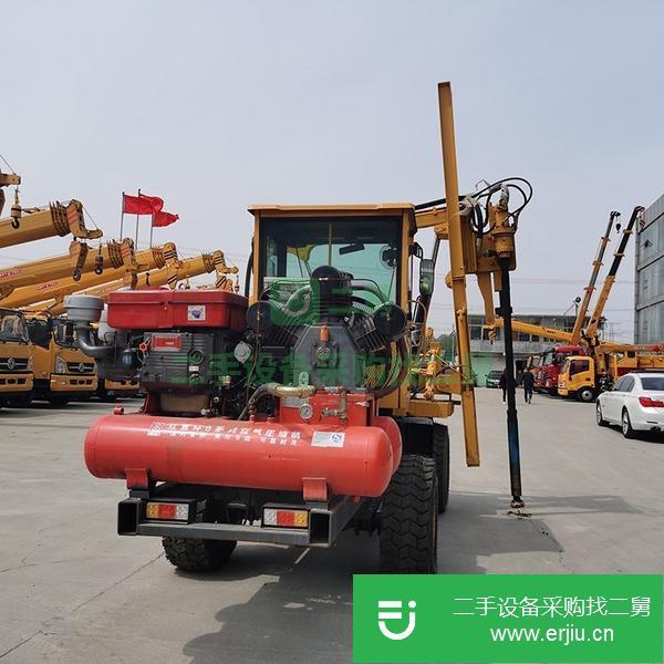 山東出售二手公路護(hù)欄打樁機(jī)