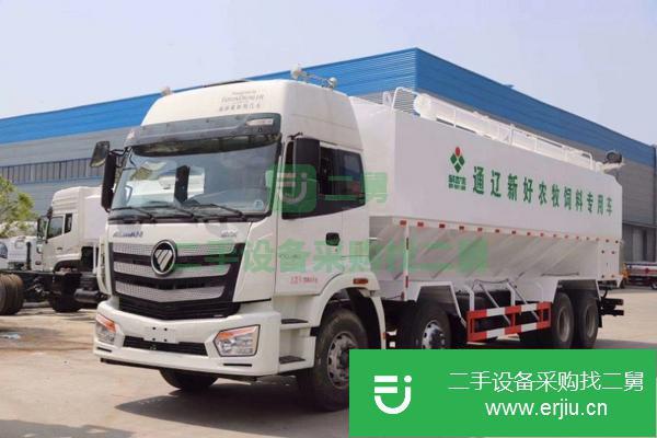 貴州出售二手歐曼前四后八飼料運(yùn)輸車康動力320馬力11升大排量