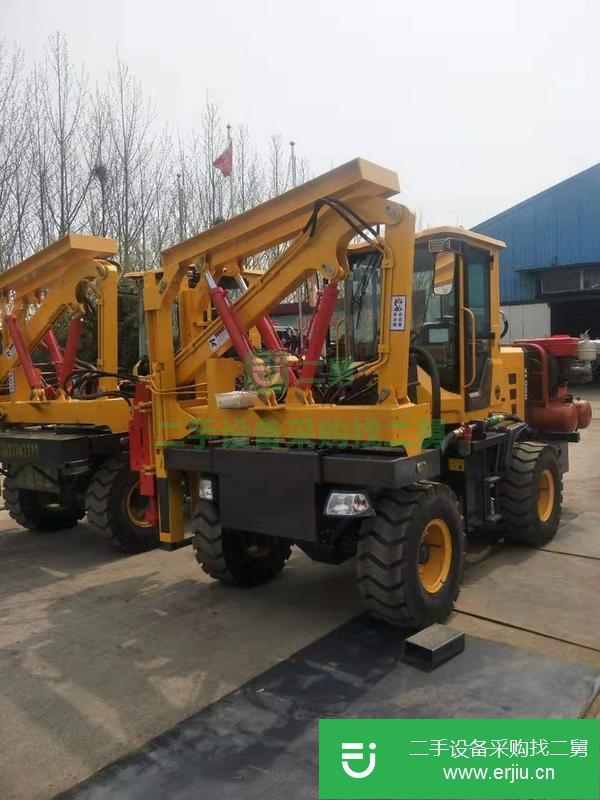 北京出售二手高速公路波形護(hù)欄打樁機(jī)