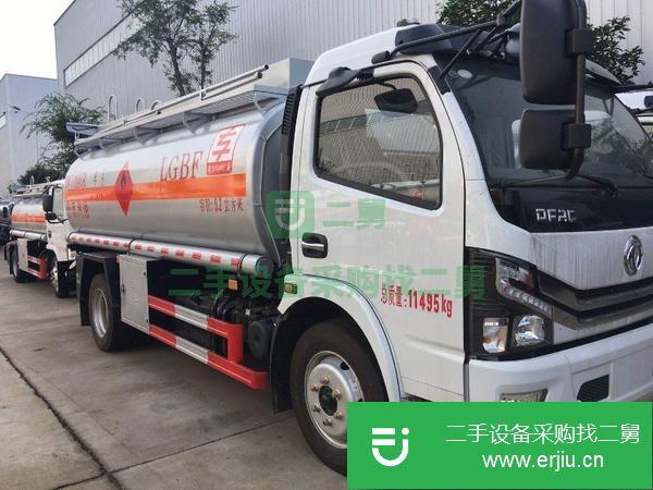福建出售二手8噸油罐車包上戶分期朝柴155馬力發(fā)動機萬里揚6檔變速箱3800軸距