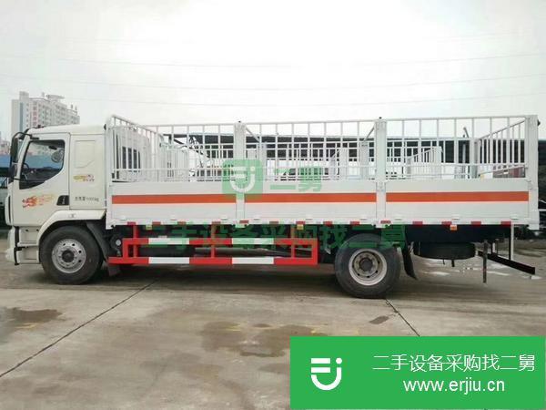 江蘇出售二手國六3.2米雜項危險品廂式運輸車