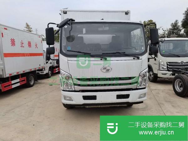山西出售二手危險品運輸車全國包上戶