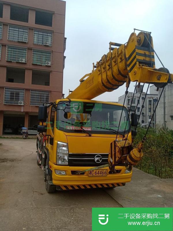 湖南出售二手濟寧四通十二噸7米6節吊車車況精品