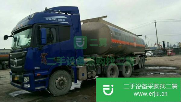 湖北出售二手歐曼半掛危險品國四油罐車430馬力