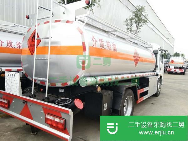 湖南出售二手東風(fēng)8噸油罐車可分期包上戶