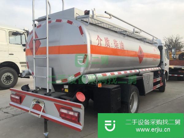 四川出售二手東風8噸油罐車