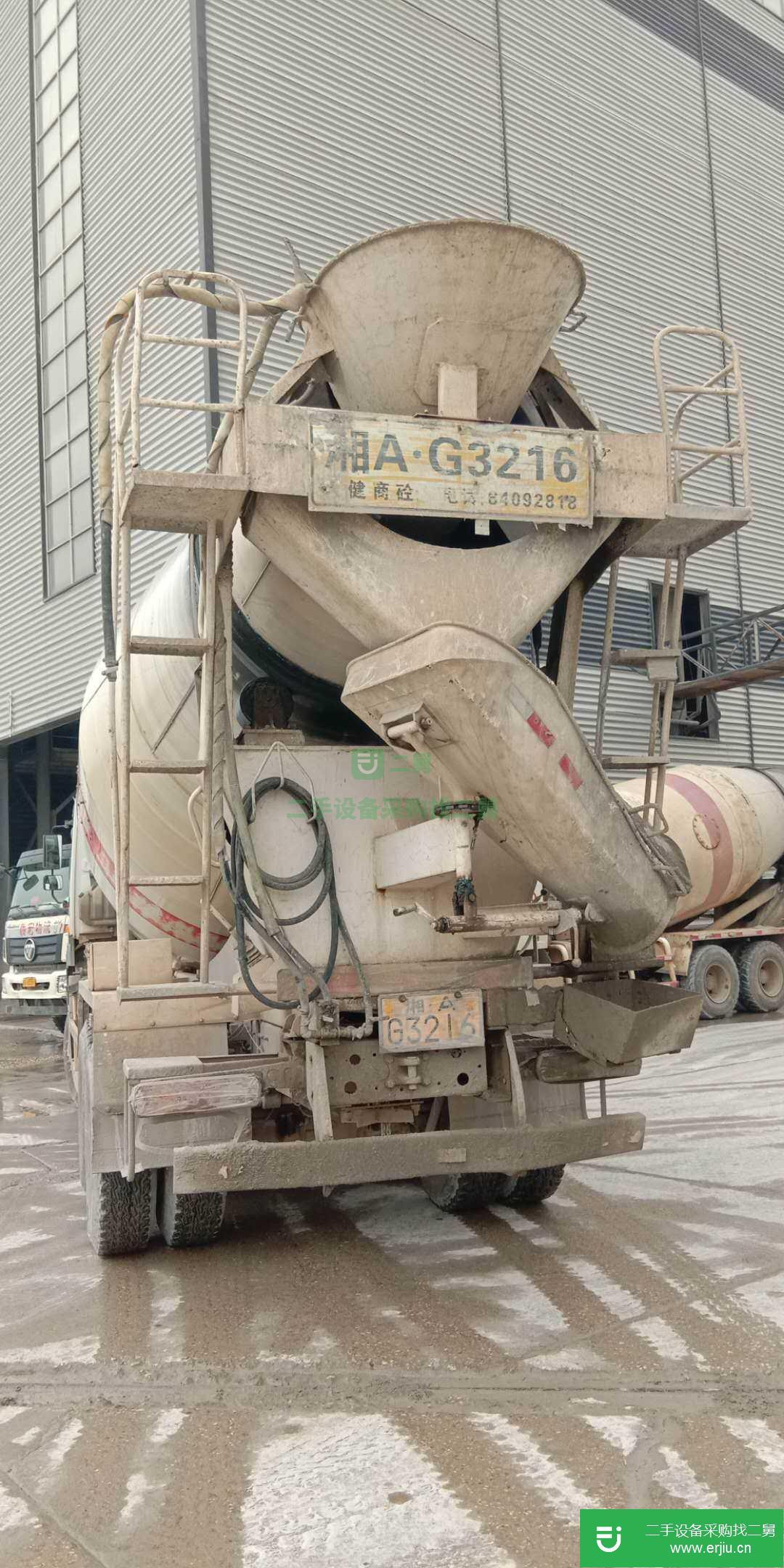 湖南出售二手重汽豪沃380馬力攪拌車
