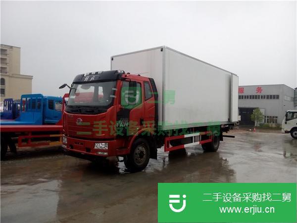 新疆出售二手解放J6L ，6.8米冷藏車可辦分期