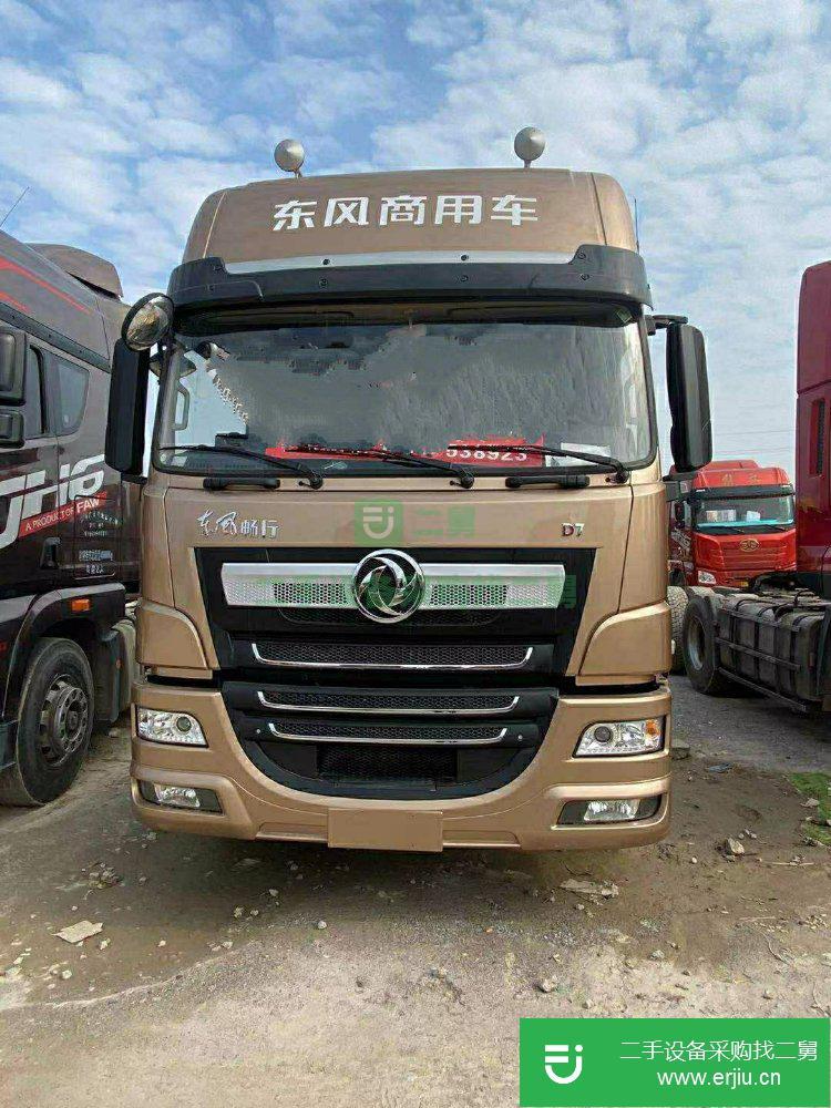 江西出售二手東風新疆460馬力牽引車