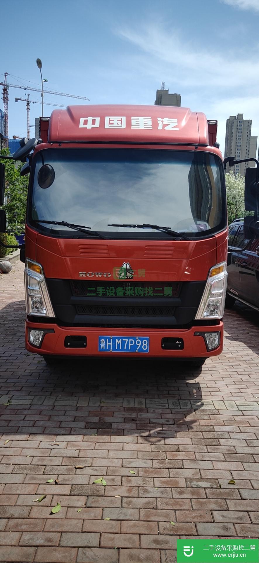 山東出售二手重汽豪沃輕卡130馬力箱式貨車