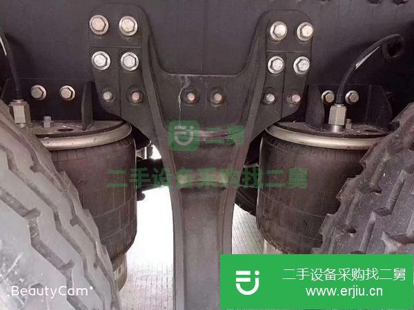 新疆出售二手解放J6前四后八鋁合金油罐車