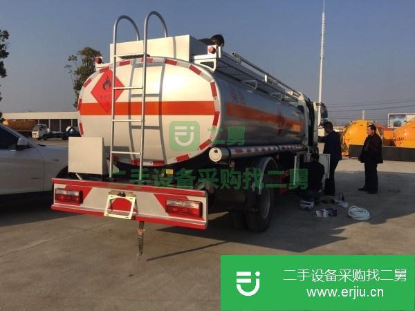 浙江出售二手5噸多利卡加油車