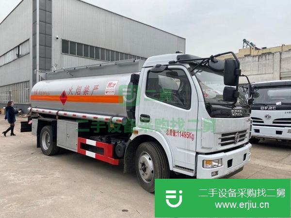 天津出售二手東風多利卡8噸油罐車玉柴150包上戶可分期