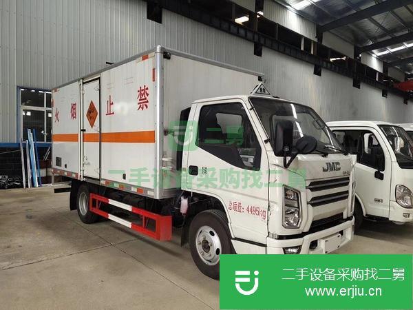 陜西出售二手江鈴國六危險品運輸車4.2米