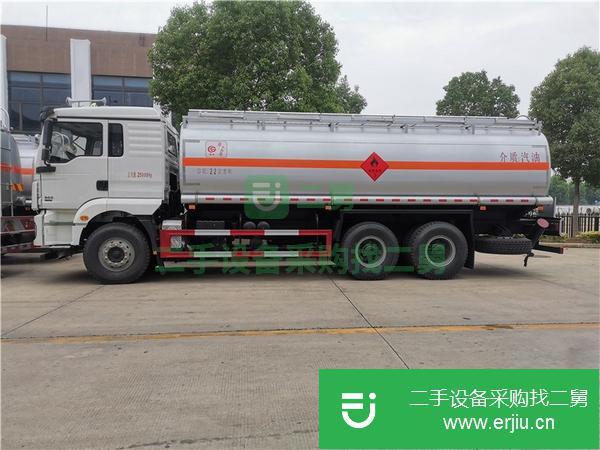 內(nèi)蒙古出售二手陜汽德龍后雙橋15噸油罐車