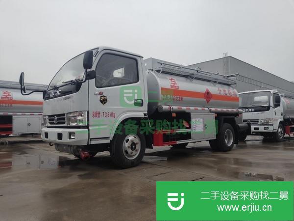 天津出售二手東風5噸油罐車玉柴115馬力國五發動機5檔變速箱
